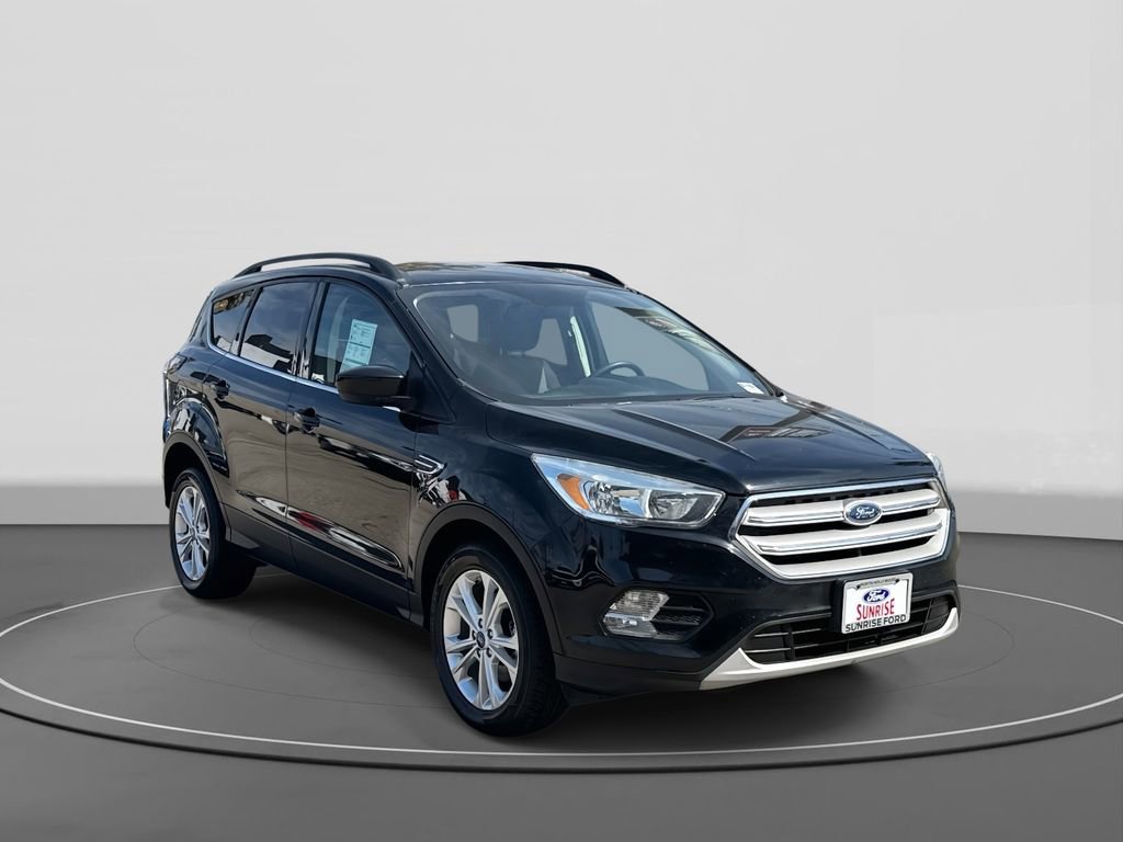 Certified 2018 Ford Escape SE image 5