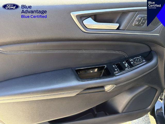 Certified 2019 Ford Edge Titanium w/ Equipment Group 301A AWD/4WD image 15
