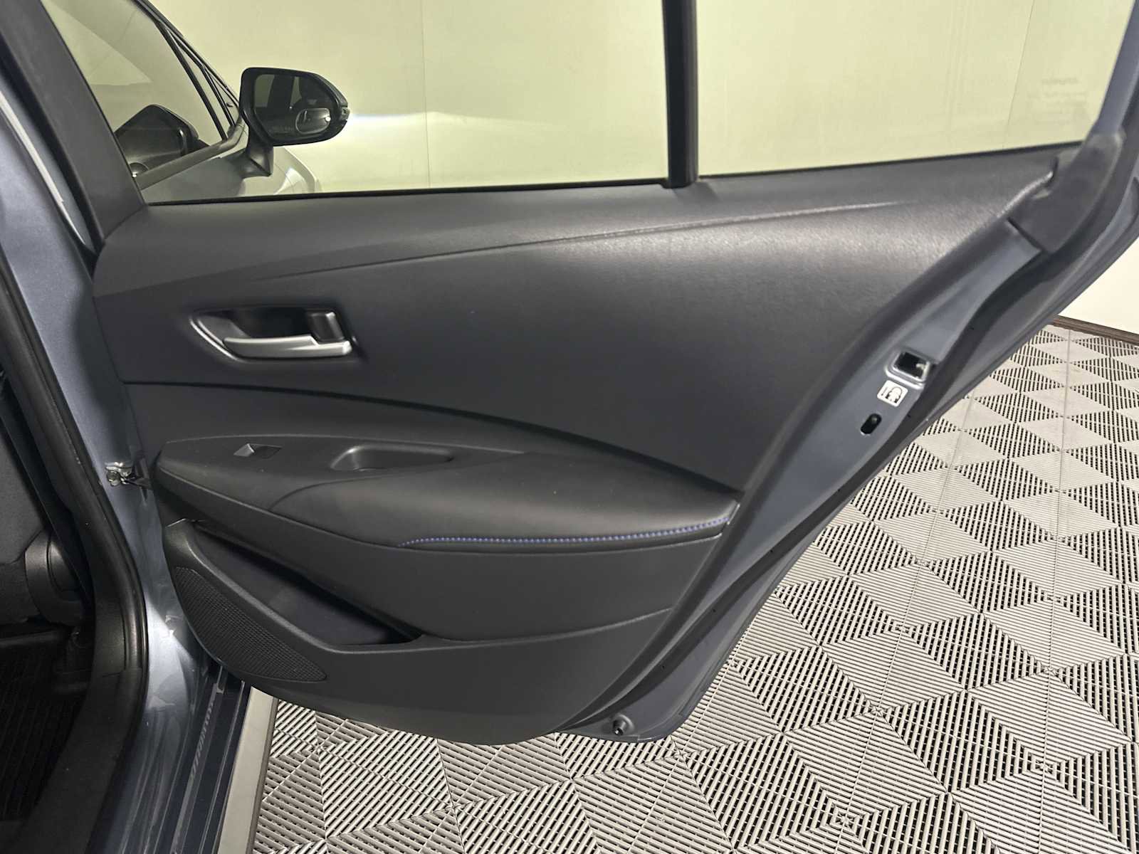 Used 2021 Toyota Corolla SE FWD image 19