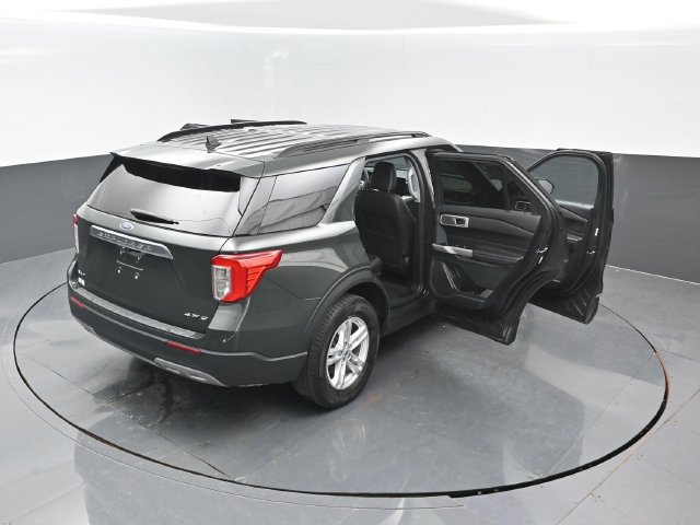 Certified 2023 Ford Explorer XLT w/ Equipment Group 202A AWD/4WD image 26