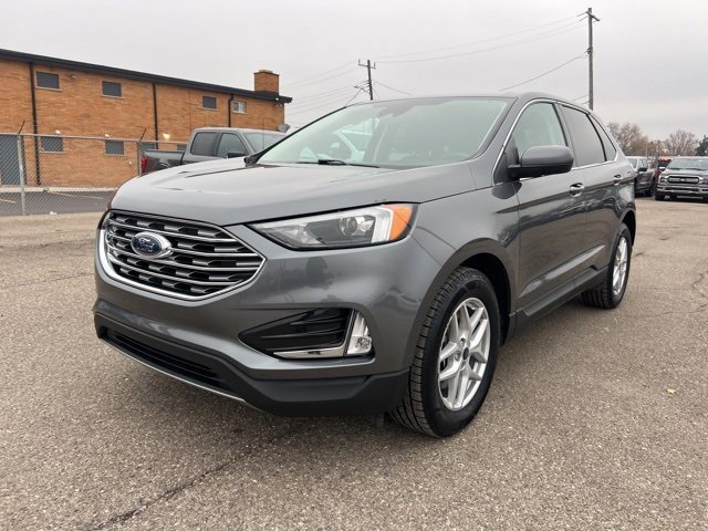 Certified 2022 Ford Edge SEL w/ Convenience Package image 6