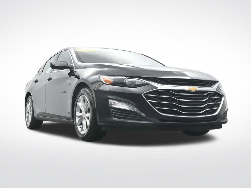 Used 2023 Chevrolet Malibu LT w/ Driver Confidence Package FWD image 34