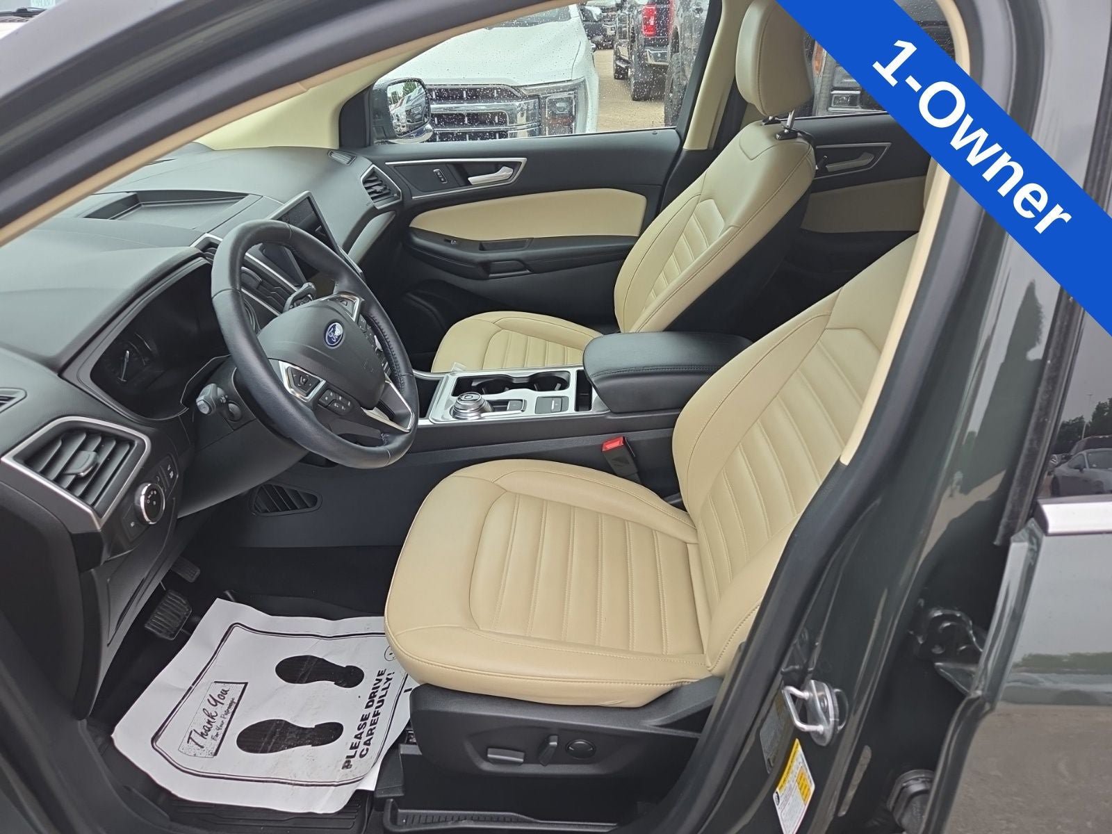 Certified 2023 Ford Edge SEL w/ Convenience Package AWD/4WD image 2