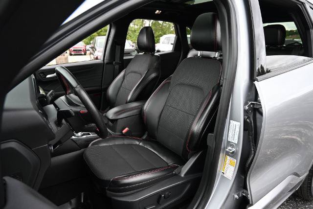 Certified 2024 Ford Escape ST-Line w/ Tech Pack #1 AWD/4WD image 22