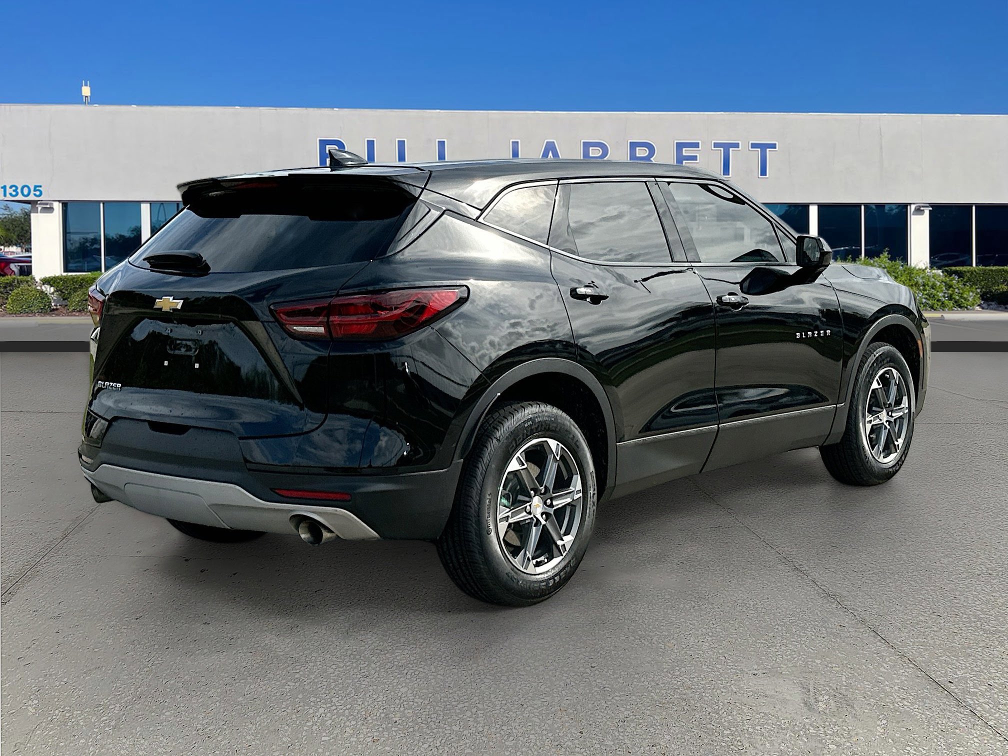 Used 2023 Chevrolet Blazer LT image 5