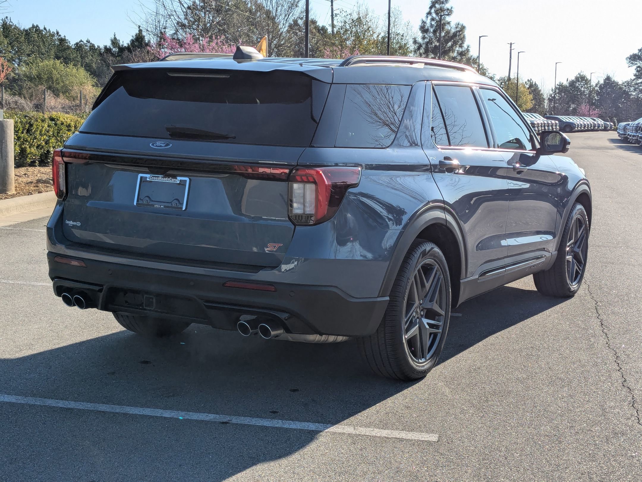 Certified 2025 Ford Explorer ST image 5