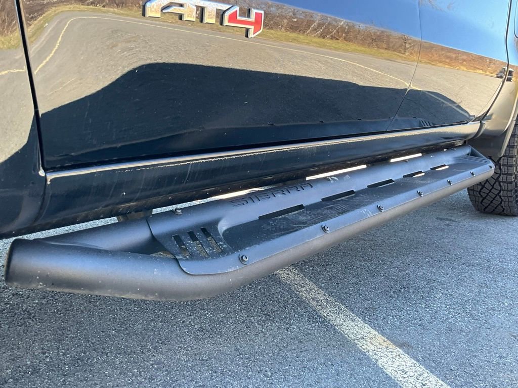 Used 2021 GMC Sierra 1500 AT4 image 19