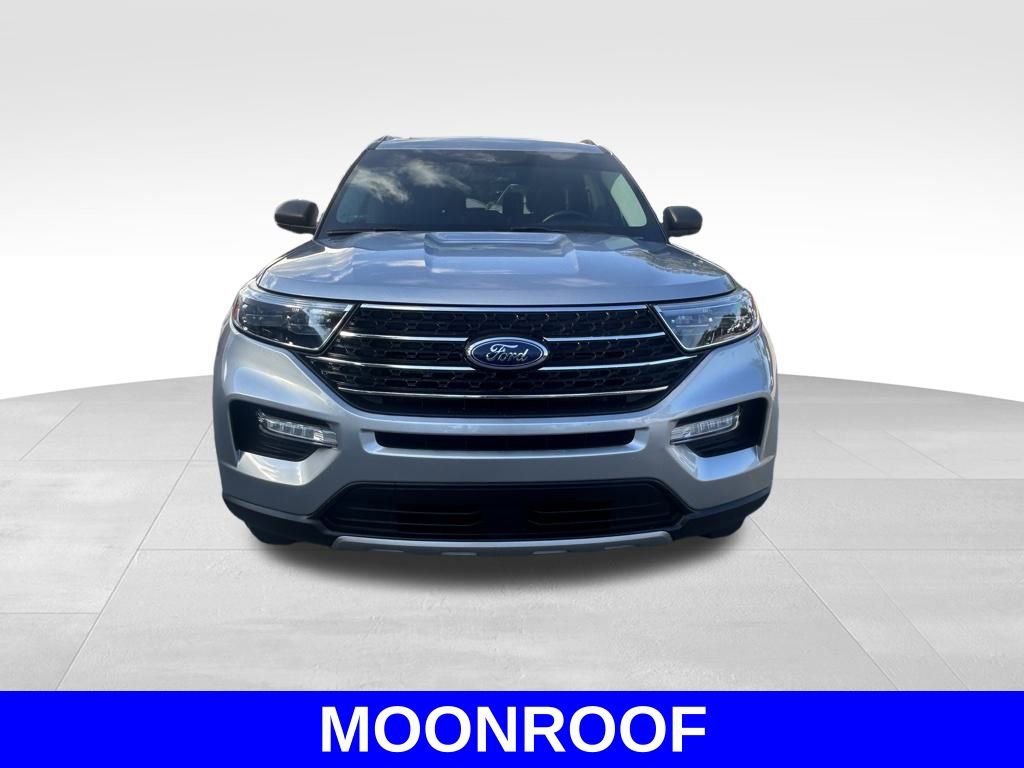 Certified 2022 Ford Explorer XLT w/ Equipment Group 202A image 10