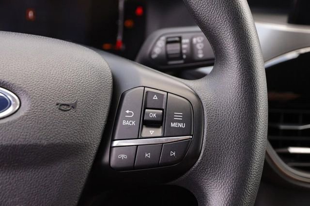 Certified 2025 Ford Escape Active AWD/4WD image 12