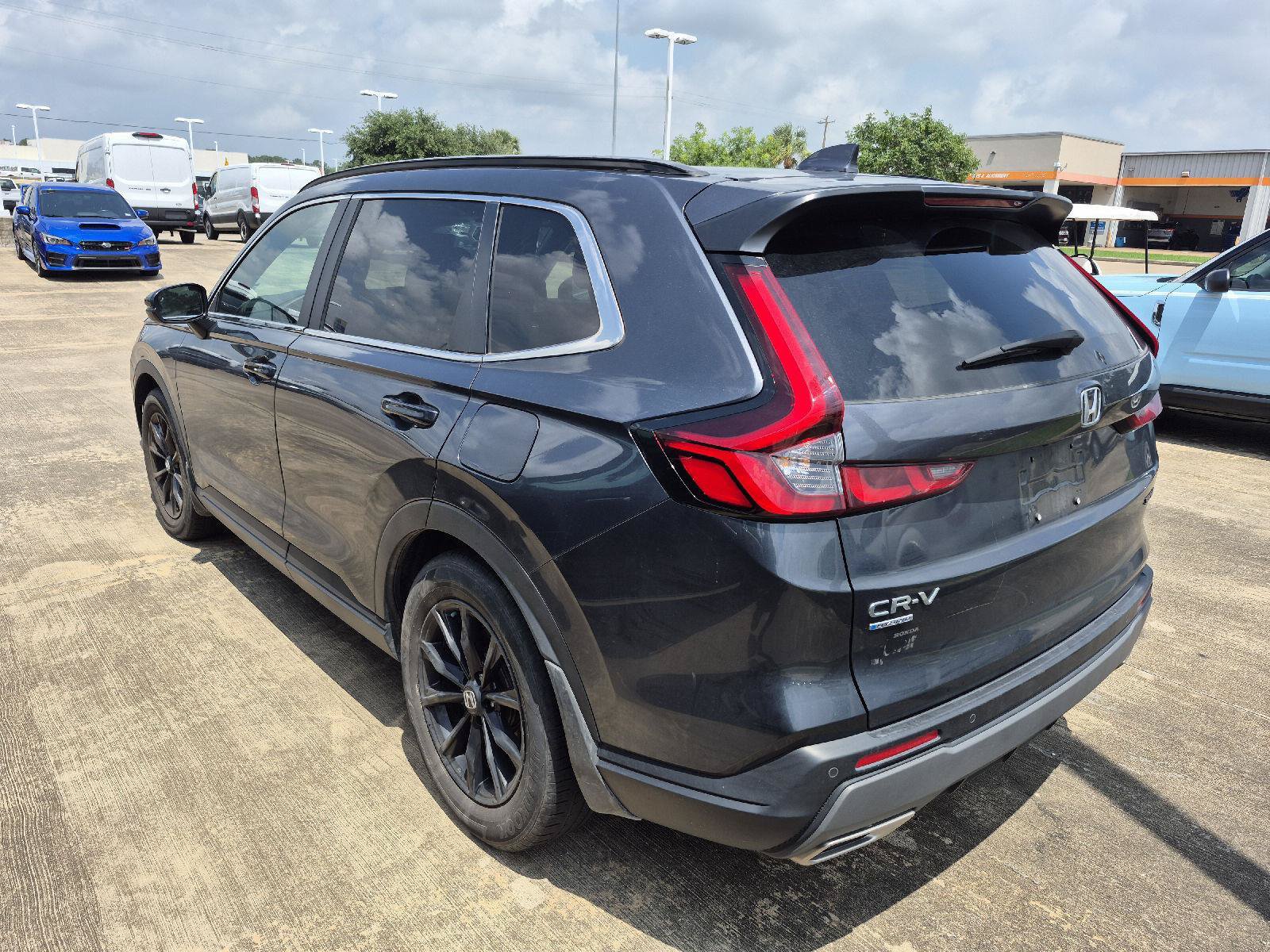 Used 2025 Honda CR-V Sport-L image 4