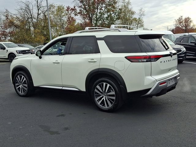 Used 2022 Nissan Pathfinder Platinum w/ Cargo Package image 7