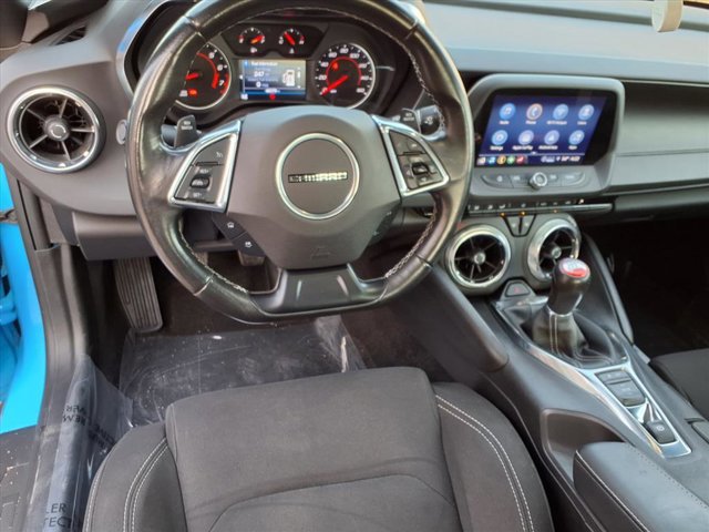 Used 2023 Chevrolet Camaro LT w/ RS Package image 5