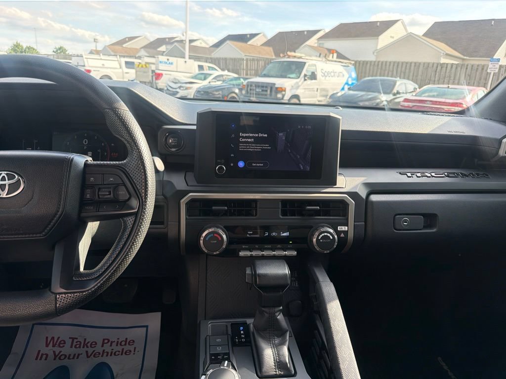 Used 2024 Toyota Tacoma SR AWD/4WD image 22