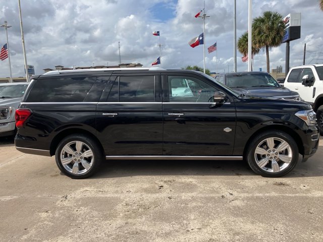 Certified 2023 Ford Expedition Max King Ranch image 2