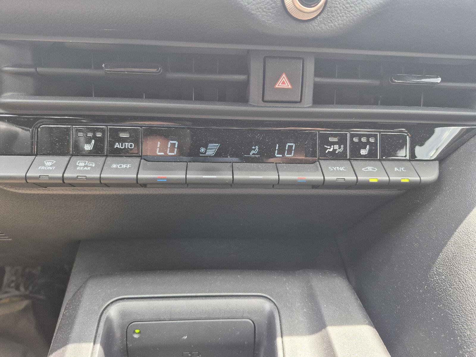 Used 2023 Toyota Crown AWD/4WD image 5