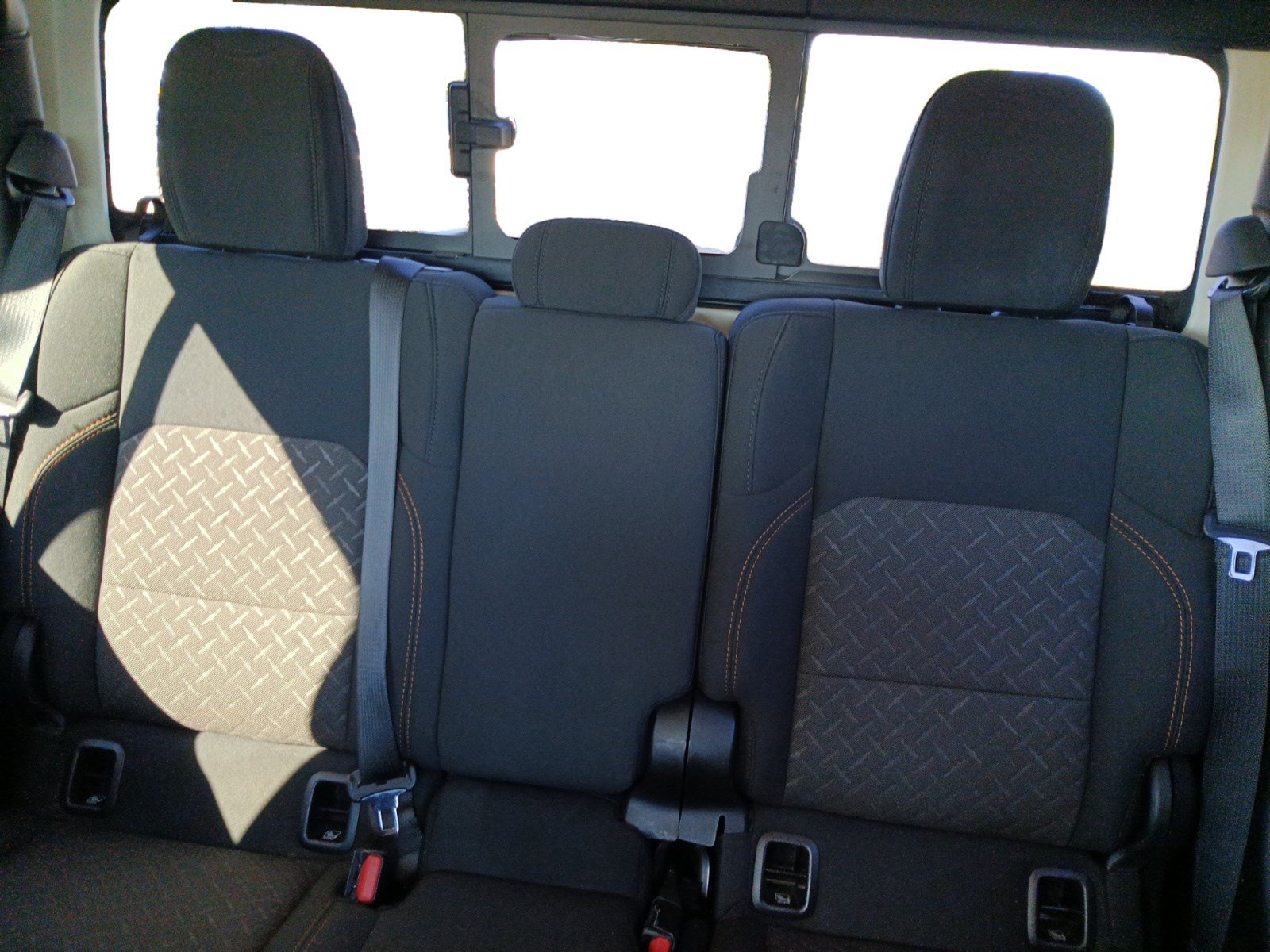 Used 2026 Jeep Gladiator Mojave AWD/4WD image 22