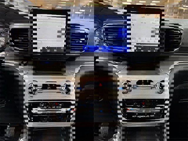 Certified 2022 Ford Explorer XLT w/ Equipment Group 202A image 8