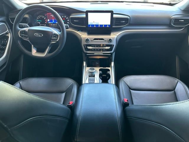 Certified 2023 Ford Explorer XLT w/ Equipment Group 202A image 10