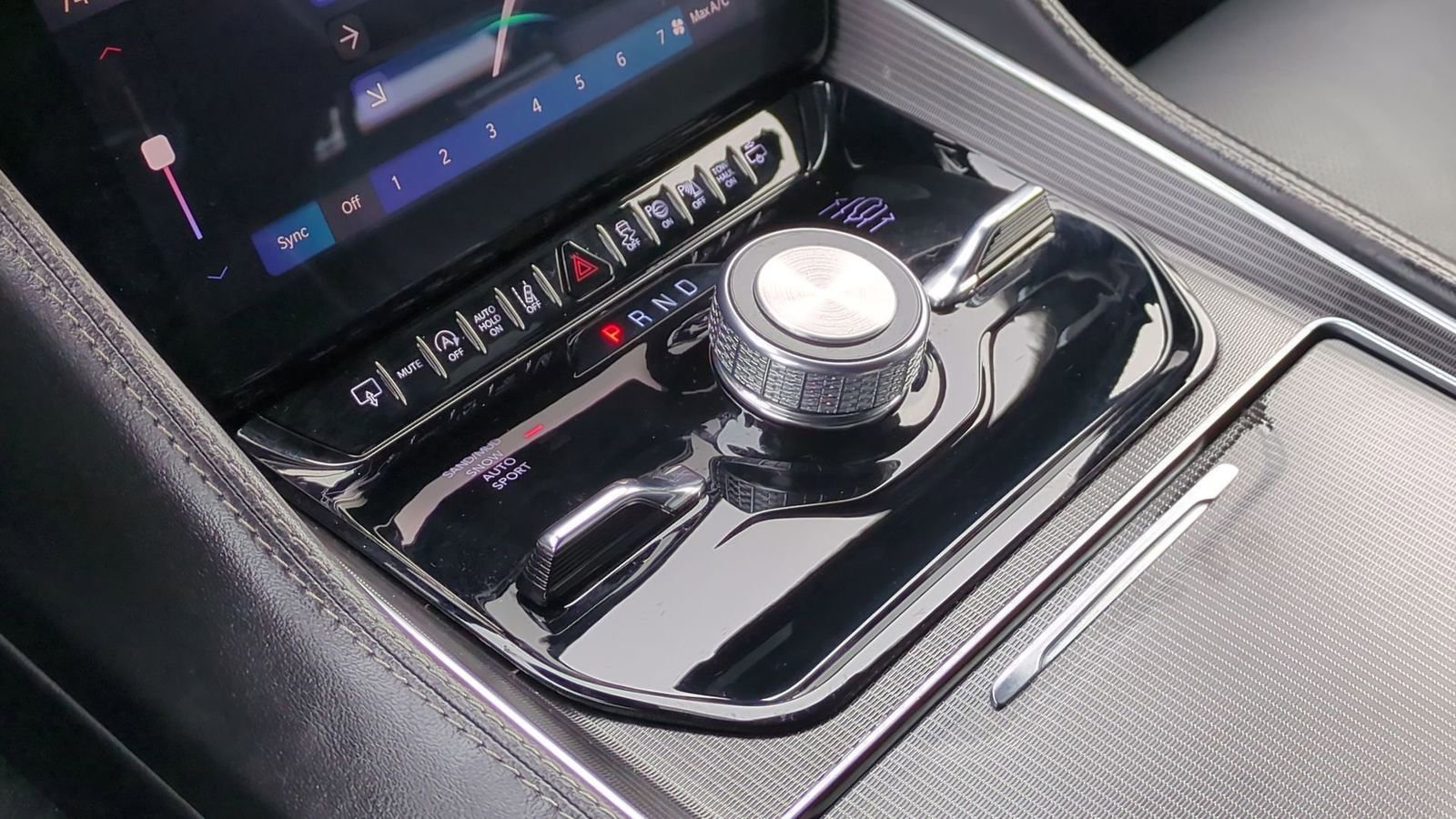 Used 2024 Jeep Grand Wagoneer Series II w/ Quick Order Packagew 28T image 38