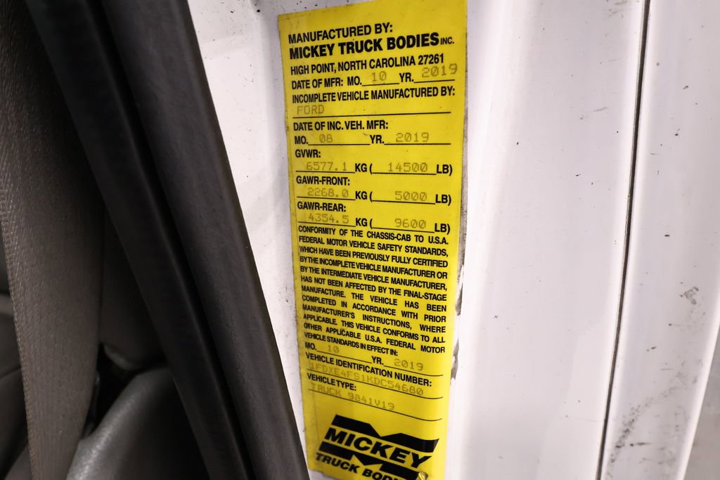 Certified 2019 Ford E-450 and Econoline 450 Super Duty w/ Power Windows & Locks Group RWD image 34