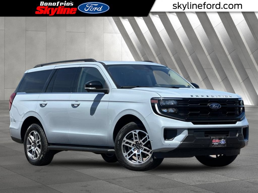 Certified 2025 Ford Expedition Active
