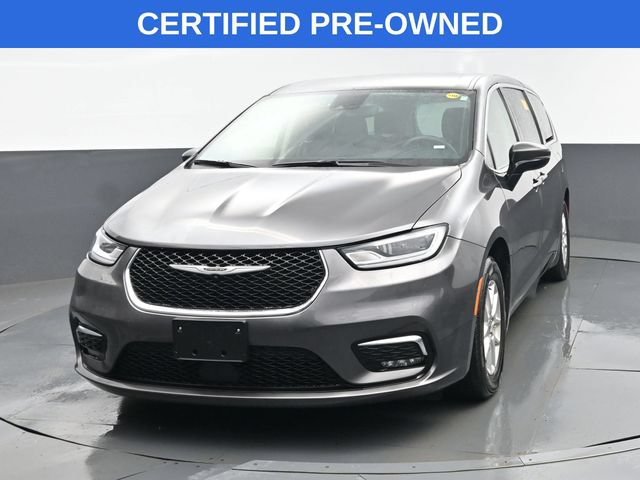 Used 2023 Chrysler Pacifica Touring-L FWD image 25