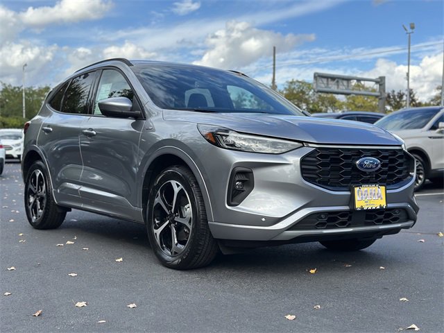 Certified 2024 Ford Escape ST-Line Elite image 8