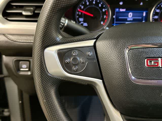 Used 2023 GMC Acadia SLE w/ Driver Convenience Package FWD image 8