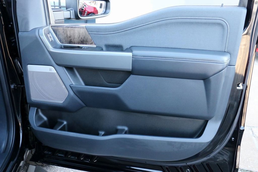 Certified 2025 Ford F350 Lariat w/ Lariat Ultimate Package image 39