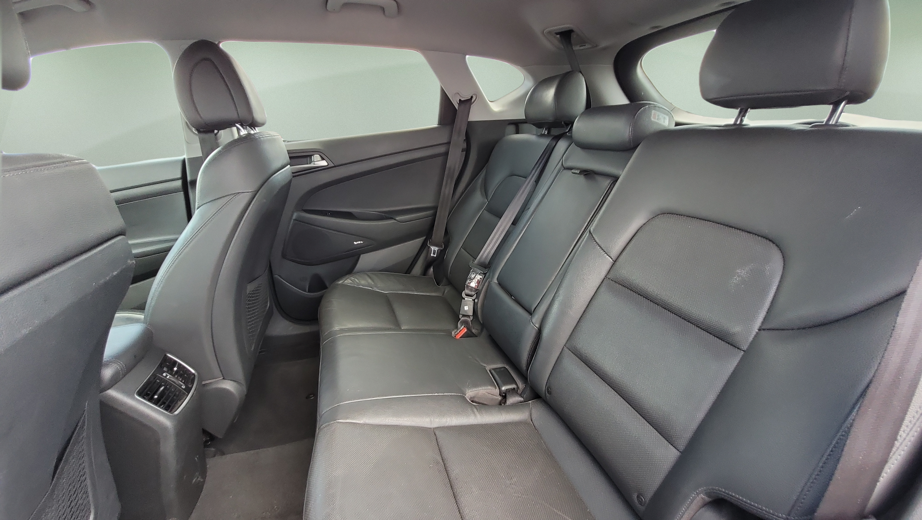Used 2018 Hyundai Tucson Limited AWD/4WD image 16