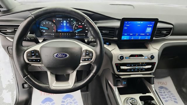 Certified 2023 Ford Explorer XLT w/ Equipment Group 202A AWD/4WD image 13