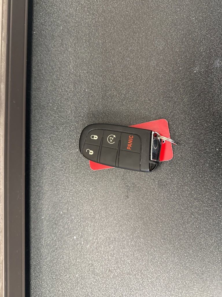 Used 2022 Jeep Compass Limited image 8