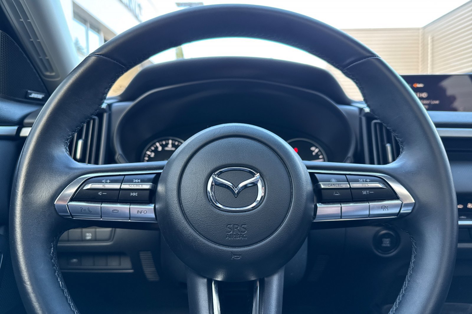 Used 2025 MAZDA CX-50 AWD 2.5 S w/ Cargo Package image 23