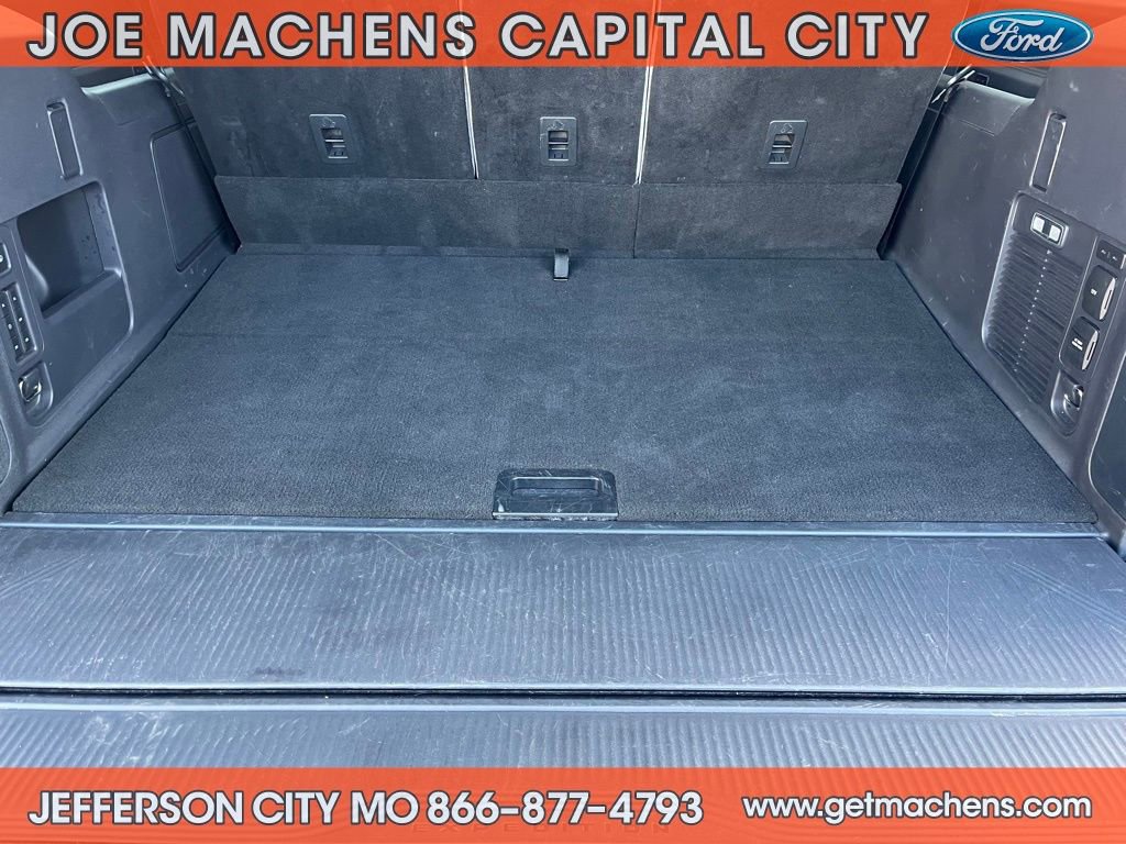 Certified 2025 Ford Expedition Max Platinum image 10