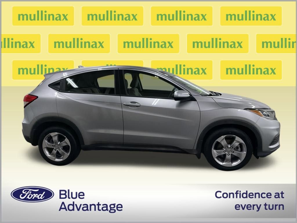 Used 2019 Honda HR-V LX image 2