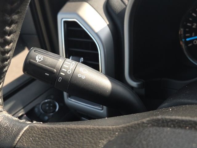 Certified 2017 Ford F150 Lariat w/ Equipment Group 502A Luxury image 41