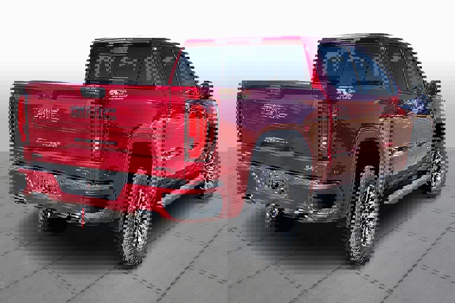 Used 2019 GMC Sierra 1500 AT4 w/ Off Road Performance Package image 12