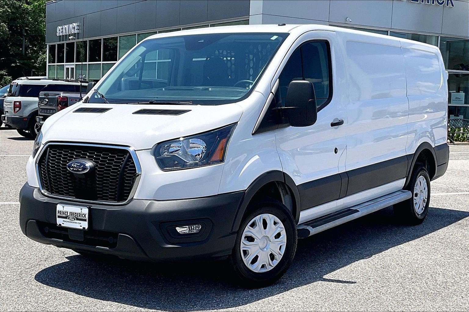 Certified 2025 Ford Transit 250 Low Roof w/ Exterior Upgrade Package RWD image 3