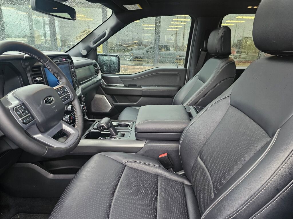 Certified 2025 Ford F150 Lariat w/ Equipment Group 502A High image 16