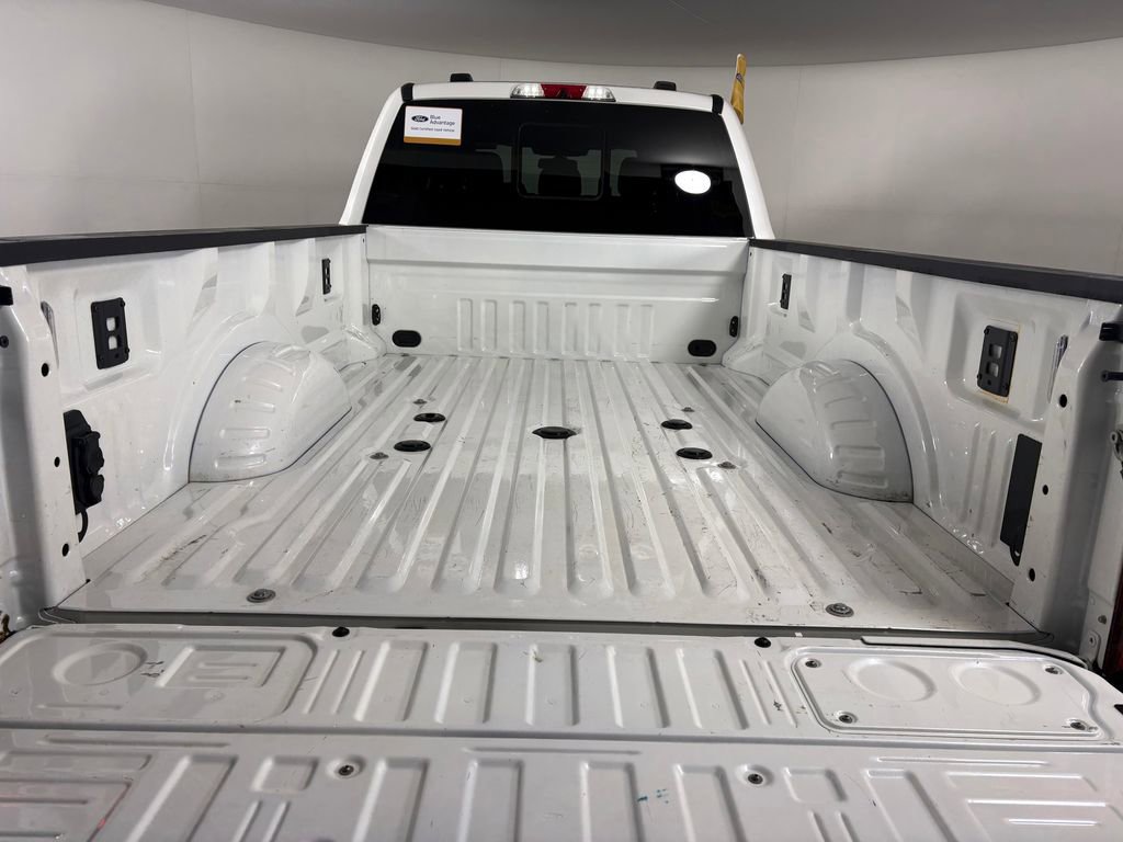 Certified 2026 Ford F450 Platinum w/ FX4 Off-Road Package AWD/4WD image 33