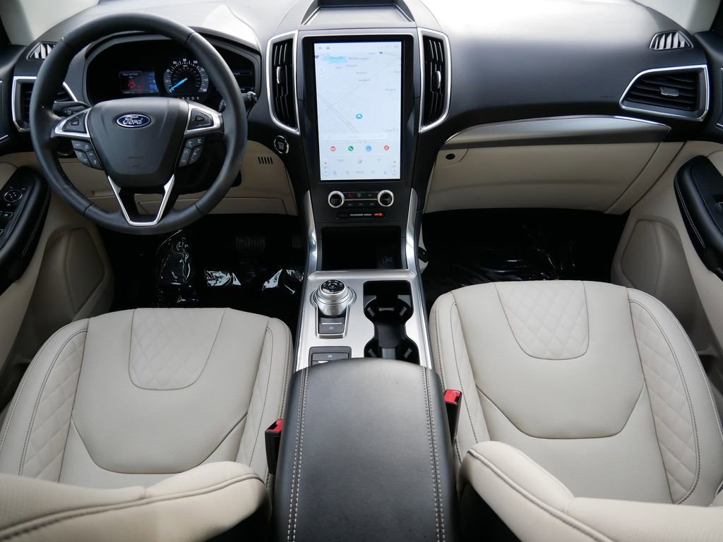 Certified 2024 Ford Edge Titanium w/ Titanium Elite Package image 13