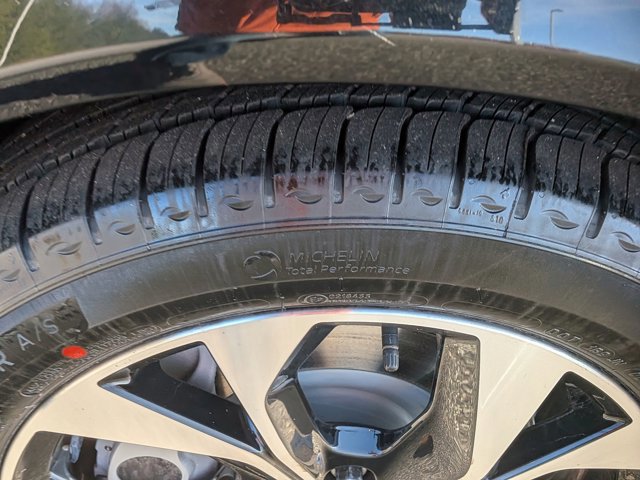 Certified 2021 Ford Mustang Mach-E Premium image 12