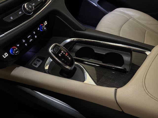 Used 2018 Buick Enclave Essence w/ Trailering Package FWD image 30