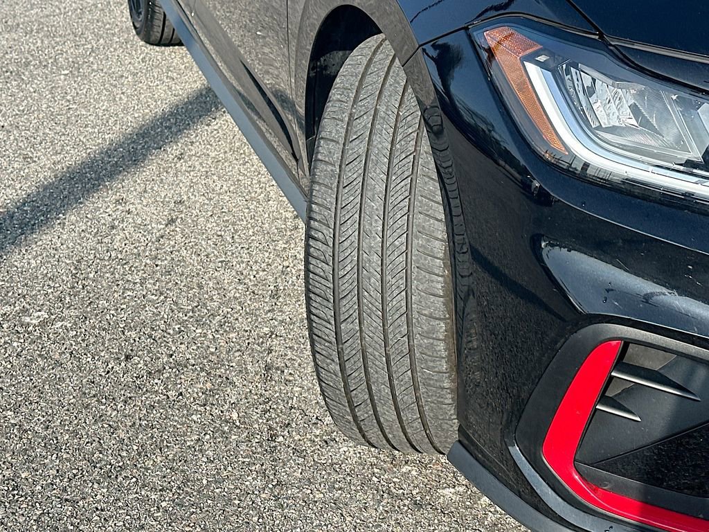 Used 2025 Volkswagen Jetta GLI Autobahn image 25