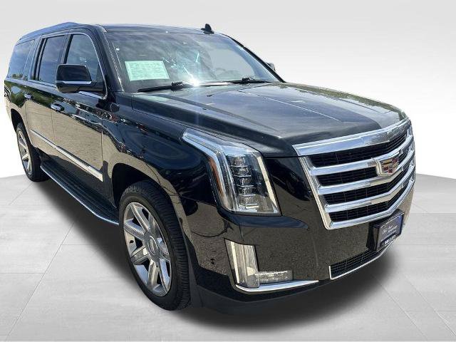 Used 2018 Cadillac Escalade ESV Luxury AWD/4WD image 8