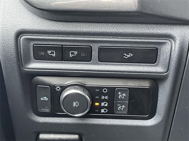 Certified 2022 Ford F150 XLT w/ Equipment Group 302A High image 18