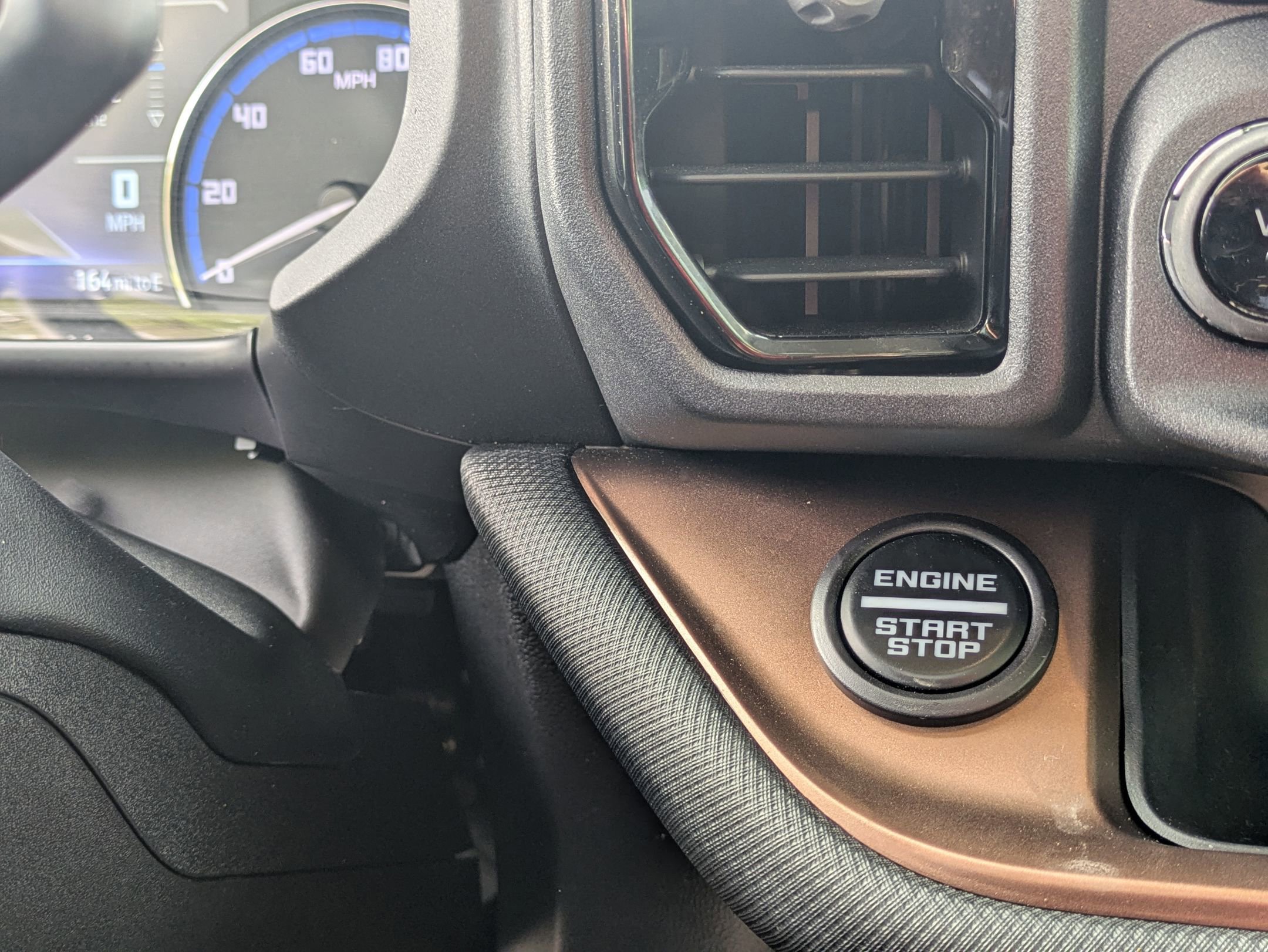 Certified 2024 Ford Bronco Sport Badlands w/ Premium Package image 27