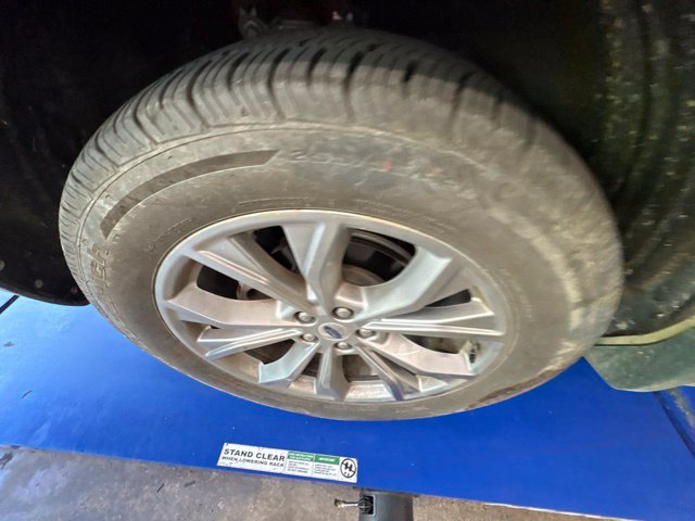 Certified 2021 Ford Explorer Limited w/ Equipment Group 301A AWD/4WD image 26