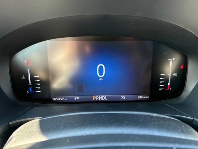 Certified 2023 Ford Escape ST-Line w/ Tech Pack #1 AWD/4WD image 17