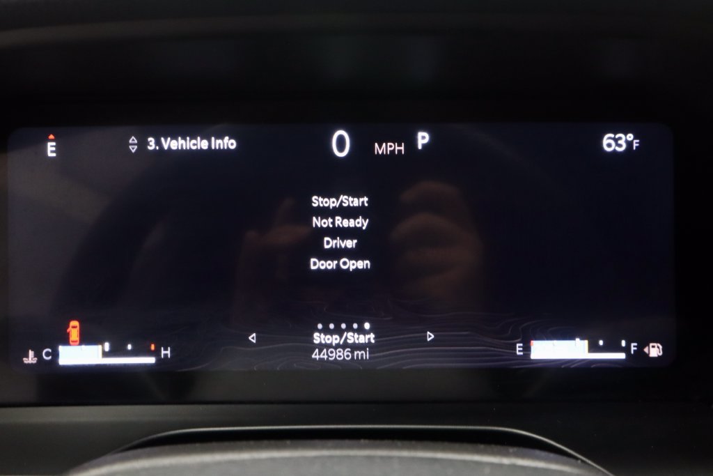 Used 2025 Jeep Grand Cherokee Altitude AWD/4WD image 30